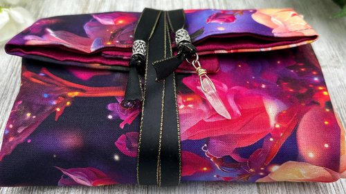 Reversible Silk Lined Tarot Wrap/ Rose Tarot Wrap / Tarot Supplies / Tarot Deck Storage / Tarot Cloth / Tarot Supplies / Altar