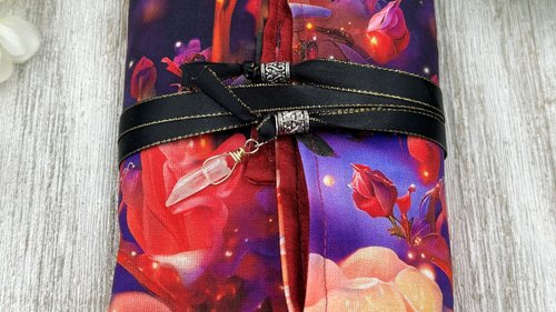 Reversible Silk Lined Tarot Wrap/ Rose Tarot Wrap / Tarot Supplies / Tarot Deck Storage / Tarot Cloth / Tarot Supplies / Altar