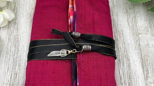 Reversible Silk Lined Tarot Wrap/ Rose Tarot Wrap / Tarot Supplies / Tarot Deck Storage / Tarot Cloth / Tarot Supplies / Altar
