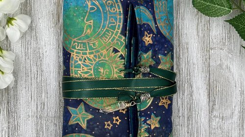 Reversible Silk Lined Tarot Wrap/ Celestial Tarot Wrap / Tarot Supplies / Tarot Deck Storage / Tarot Cloth / Tarot Supplies / Altar