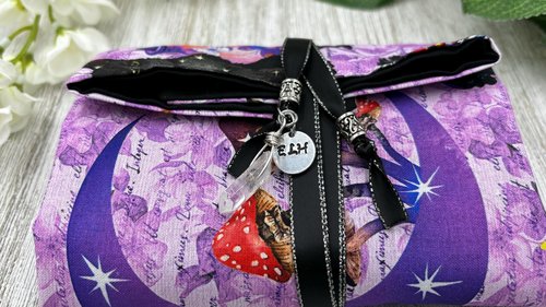 Reversible Cotton Lined Tarot Wrap/ Cat Tarot Wrap / Tarot Supplies / Tarot Deck Storage / Tarot Cloth / Tarot Supplies / Altar