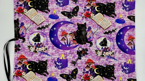 Reversible Cotton Lined Tarot Wrap/ Cat Tarot Wrap / Tarot Supplies / Tarot Deck Storage / Tarot Cloth / Tarot Supplies / Altar