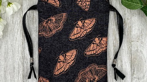 Moth Tarot Bag/ Custom Tarot Pouch/ Keepsake Bag / Drawstring Bag / Oracle Bag / Crystal Bag / Tarot Pouch / Cosmetic Bag
