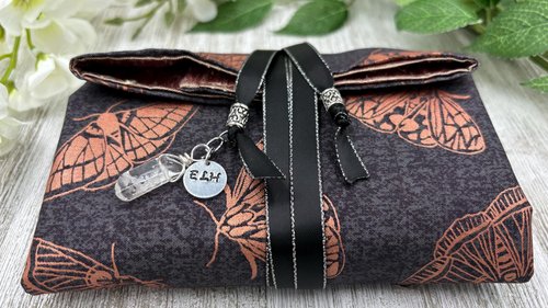 Reversible Silk Lined Tarot Wrap/ Moth Tarot Wrap / Tarot Supplies / Tarot Deck Storage / Tarot Cloth / Tarot Supplies / Altar