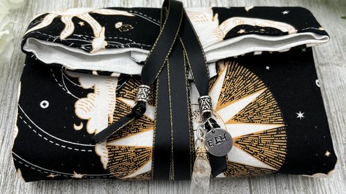 Reversible Silk Lined Tarot Wrap/ Sun Tarot Wrap / Tarot Supplies / Tarot Deck Storage / Tarot Cloth / Tarot Supplies / Altar