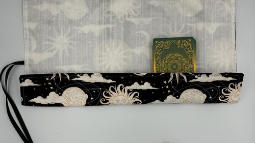 Reversible Silk Lined Tarot Wrap/ Sun Tarot Wrap / Tarot Supplies / Tarot Deck Storage / Tarot Cloth / Tarot Supplies / Altar