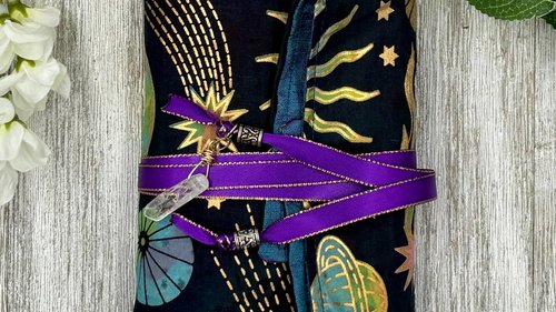 Reversible Silk Lined Tarot Wrap/ Celestial Tarot Wrap / Tarot Supplies / Tarot Deck Storage / Tarot Cloth / Tarot Supplies / Altar