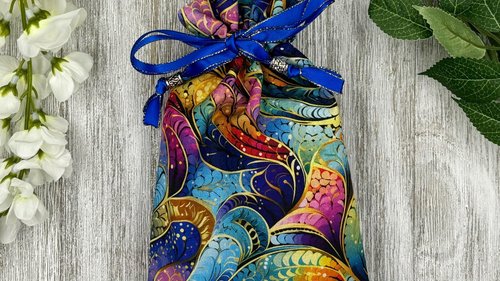 Colorful Tarot Bag/ Custom Tarot Pouch/ Keepsake Bag / Drawstring Bag / Oracle Bag / Crystal Bag / Tarot Pouch / Cosmetic Bag