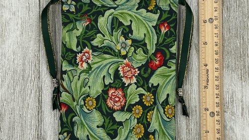 William Morris Tarot Bag/ Custom Tarot Bag/ Keepsake Bag / Drawstring Bag / Oracle Bag / Jewelry Bag / Crystal Bag / Gift Bag / Tarot Pouch