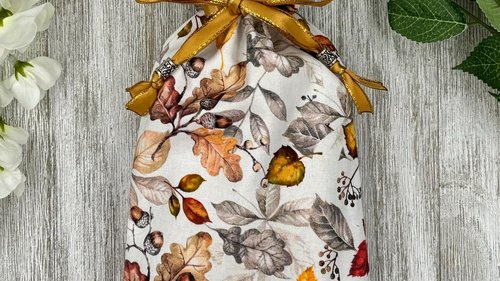 Leaves Tarot Bag/ Custom Tarot bag/ Keepsake Bag / Drawstring Bag / Oracle Bag / Crystal Bag / Gift Bag / Tarot Pouch / Cosmetic Bag