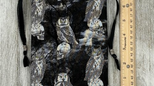 Skull Owl Tarot Bag/ Custom Tarot Pouch/ Keepsake Bag / Drawstring Bag / Oracle Bag / Crystal Bag / Tarot Pouch / Cosmetic Bag