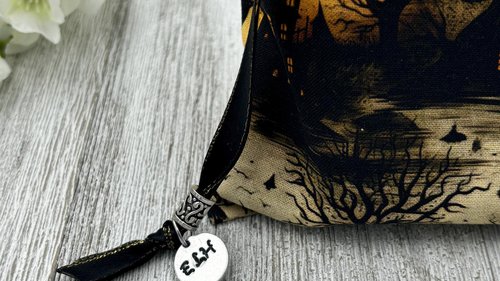Creepy Tarot Bag/ Custom Tarot Pouch/ Keepsake Bag / Drawstring Bag / Oracle Bag / Crystal Bag / Tarot Pouch / Cosmetic Bag