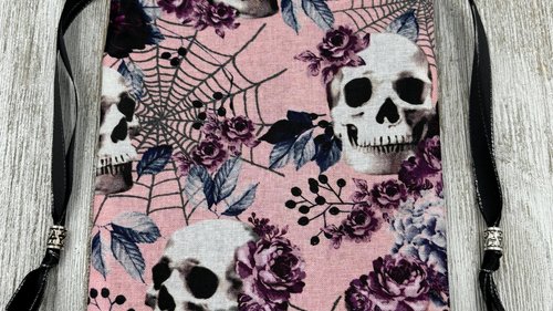 Skull Web Tarot Bag/ Custom Tarot Pouch/ Keepsake Bag / Drawstring Bag / Oracle Bag / Crystal Bag / Tarot Pouch / Cosmetic Bag