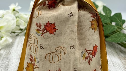Leaves Pumpkin Tarot Bag/ Custom Tarot Pouch/ Keepsake Bag / Drawstring Bag / Oracle Bag / Crystal Bag / Tarot Pouch / Cosmetic Bag