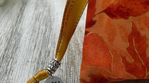 Leaves Tarot Bag/ Custom Tarot Pouch/ Keepsake Bag / Drawstring Bag / Oracle Bag / Crystal Bag / Tarot Pouch / Cosmetic Bag
