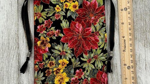 Poinsettia Tarot Bag/ Custom Tarot Pouch/ Keepsake Bag / Drawstring Bag / Oracle Bag / Crystal Bag / Tarot Pouch / Cosmetic Bag