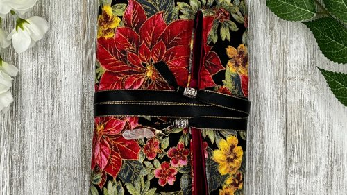 Reversible Silk Lined Tarot Wrap/ Poinsettia Tarot Wrap / Tarot Supplies / Tarot Deck Storage / Tarot Cloth / Tarot Supplies / Altar