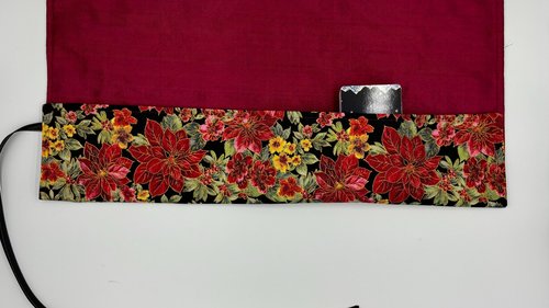Reversible Silk Lined Tarot Wrap/ Poinsettia Tarot Wrap / Tarot Supplies / Tarot Deck Storage / Tarot Cloth / Tarot Supplies / Altar
