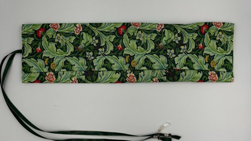 Reversible Silk Lined Tarot Wrap/ William Morris Tarot Wrap / Tarot Supplies / Tarot Deck Storage / Tarot Cloth / Tarot Supplies / Altar