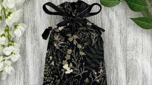 Plants Tarot Bag/ Custom Tarot Bag/ Keepsake Bag / Drawstring Bag / Oracle Bag / Jewelry Bag / Crystal Bag / Gift Bag / Tarot Pouch