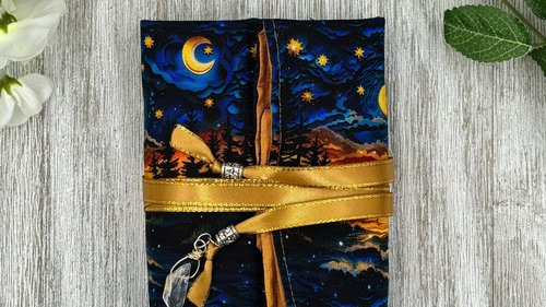Reversible Silk Lined Tarot Wrap/ Moon Scene Tarot Wrap / Tarot Supplies / Tarot Deck Storage / Tarot Cloth / Tarot Supplies / Altar