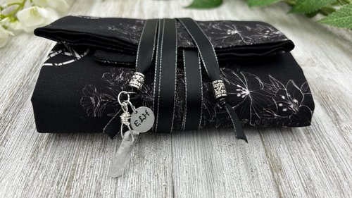 Reversible Silk Lined Tarot Wrap/ Pentacle Wrap / Tarot Supplies / Tarot Deck Storage / Tarot Cloth / Tarot Supplies / Altar