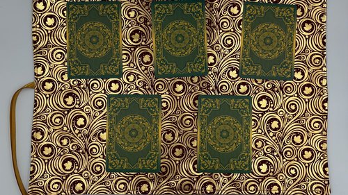 Reversible Silk Lined Tarot Wrap/ Leaves Tarot Wrap / Tarot Supplies / Tarot Deck Storage / Tarot Cloth / Tarot Supplies / Altar