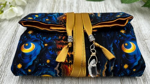 Reversible Silk Lined Tarot Wrap/ Moon Scene Tarot Wrap / Tarot Supplies / Tarot Deck Storage / Tarot Cloth / Tarot Supplies / Altar