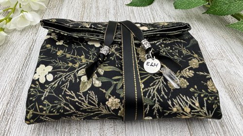 Reversible Silk Lined Tarot Wrap/ Plants Tarot Wrap / Tarot Supplies / Tarot Deck Storage / Tarot Cloth / Tarot Supplies / Altar