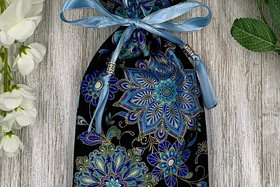 Mandala Tarot Bag/ Custom Tarot Pouch / Keepsake Bag / Drawstring Bag / Oracle Bag / Jewelry Bag / Crystal Bag / Gift Bag / Tarot Pouch