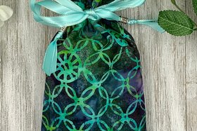 Circles Tarot Bag/ Custom Tarot Pouch/ Keepsake Bag / Drawstring Bag / Oracle Bag / Crystal Bag / Tarot Pouch / Cosmetic Bag