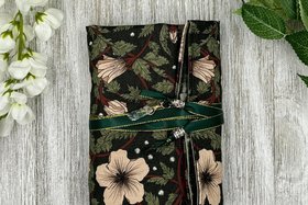 Reversible Silk Lined Tarot Wrap/ William Morris Tarot Wrap / Tarot Supplies / Tarot Deck Storage / Tarot Cloth / Tarot Supplies / Altar